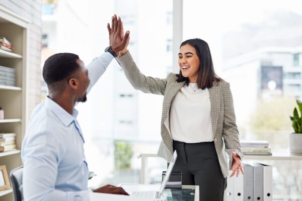 6 Ways to Keep Your Employees Motivated